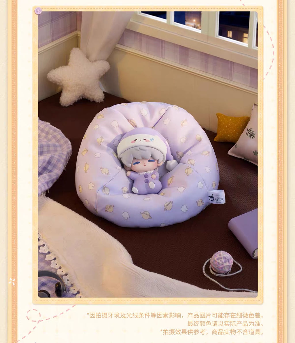 Love and Deepspace Sweet Dreams Woven Series Figure